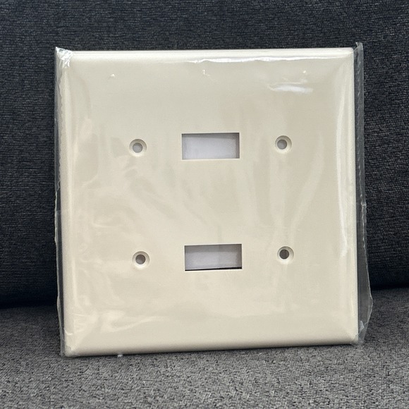 Lot of 10 Power Gear Wall Plate Cover Light Almond Double Toggle Oversize 2 Gang - Picture 2 of 4
